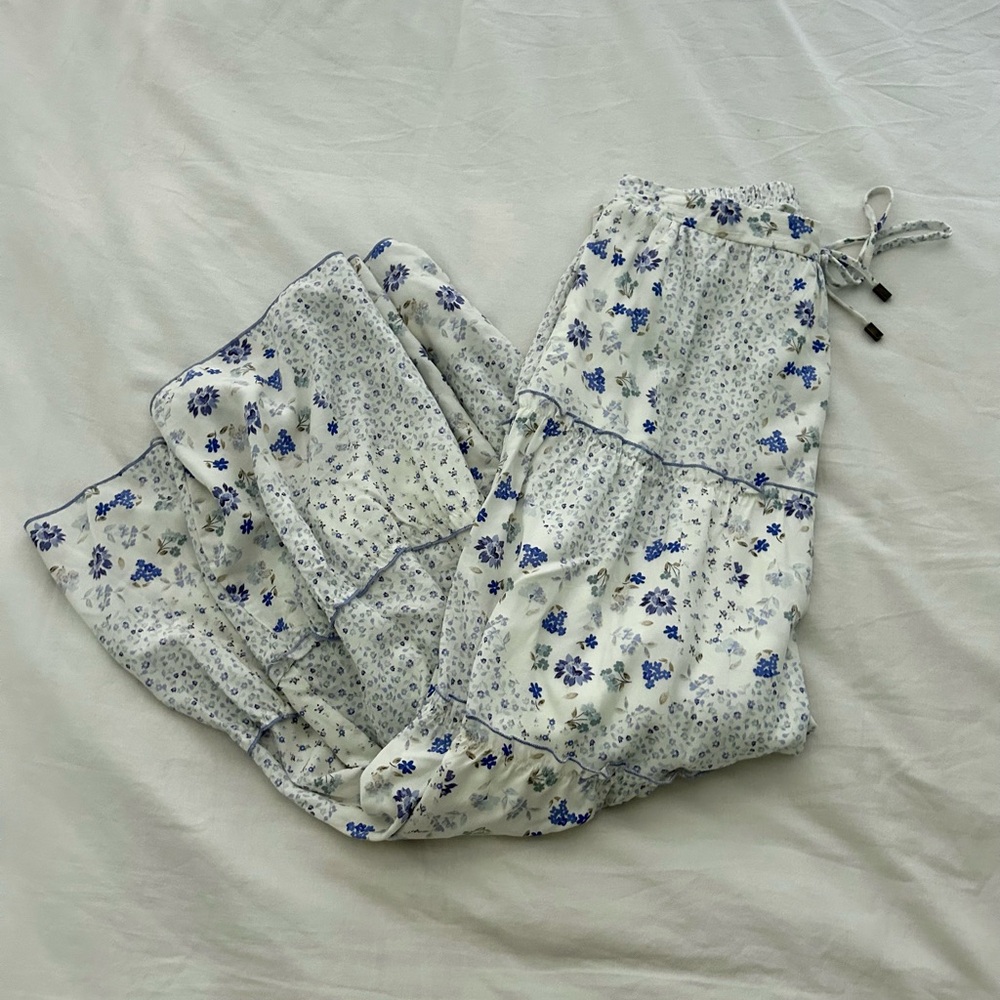 SOLD - NWOT Kirious Blue Floral Skirt - L